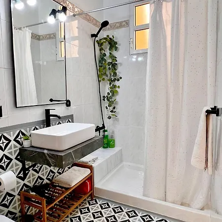 Cozy Refuge La Isleta Apartment