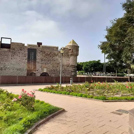 Cozy Refuge La Isleta Apartment *