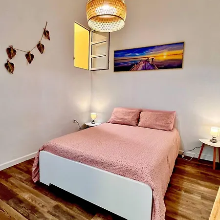 Cozy Refuge La Isleta 公寓 *